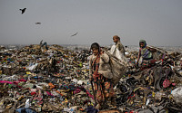 남아시아 쓰레기 매립지 메탄, 기후대응 발목 잡을 수도