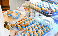 뚜레쥬르, ‘퐁신퐁신 크림도넛’ 출시 2주만 10만 개 판매 돌파