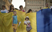 우크라이나 피란민, 유럽 인력난 해소에 단비 역할