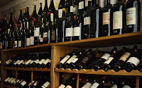 인플레, 술로 극복한다…세계 최대 와인 거래업체 보르도지수 판매 급증