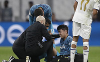 ‘코피 나고 눈 부어올라’…부상 교체된 손흥민, 카타르 월드컵 출전 가능성