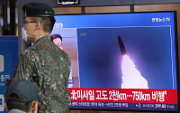 북한, 이틀 연속 미사일 도발…결국 7차 핵실험으로 가나