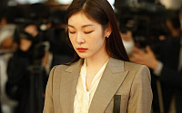 [포토] 이태원 참사 희생자 애도한 김연아