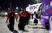 [카타르 월드컵] “사실, 한국은 축구 못한다”…다친 손흥민과 지친 김민재, 16강 진출 ‘빨간불’
