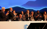 COP27, ‘손실과 피해’ 기금 역사적 합의...기후변화 대응 ‘돌파구’ 마련되나