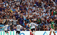 [카타르 월드컵] 메시가 아르헨 구했다