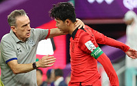 [카타르 월드컵] ‘순둥이’ 손흥민, 벤투 감독 위로 뿌리쳤다?