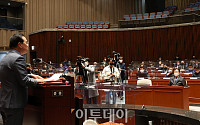 [포토] 모두발언하는 박홍근 민주당 원내대표