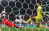 [카타르 월드컵] '김영권 동점골' 한국, 포르투갈과 1-1로 비긴 채 전반종료
