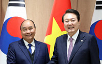 한-베트남 정상회담...尹 “양국관계 새로운 30년 준비”