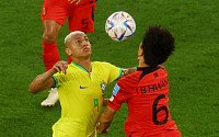 [카타르 월드컵] '한국 대량실점' 브라질에 0-4로 16강전 전반 종료