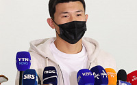 [카타르 월드컵] 괴물 수비수의 일침…김민재 &quot;한국 선수, 유럽 진출 힘들다&quot;