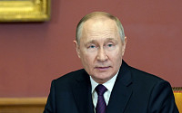 솔레다르 장악 주장한 푸틴, “전황 긍정적...경제도 안정적”