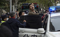 중국, 백지시위 참여자 조용히 구금 중...100명 이상 추정