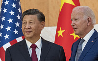 앞당겨지는 미·중 전쟁…“중국, 미국 수출통제 피해 반도체 몰래 조달”