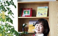 그림책의 강점 시니어에 제격… “뒤늦은 꽃 책으로 피어나길”