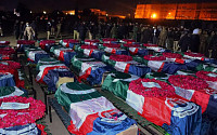 파키스탄 이슬람사원 자살폭탄 테러 사망자 74명으로 늘어