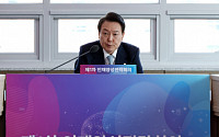 '사람' 강조한 尹, 인재 양성에 '범정부' 나선다