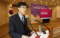 [포토] 노후계획도시 특별법 발표하는 김상석 도시재생사업기획단장
