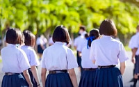 태국, 늘어나는 10대 임신…퇴학‧전학 아닌 '출산 휴가' 준다