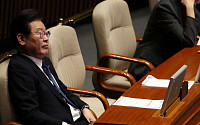 이재명 체포동의안 ‘반란 31표’에…박홍근 “분열 안돼”