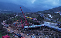 그리스 열차사고, 최소 사망 40명·부상 85명…라리사 역장 체포