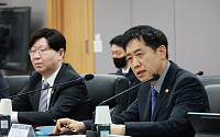 김주현 금융위원장 “SVB 폐쇄 사태, 시장 변동성 배제할 수 없어…모니터링 강화”