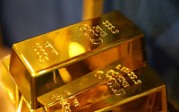 금값, 1년 만에 2000달러 돌파...“기록 갈아치울 것”