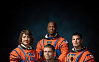 ‘미국 백인 남성 24명’ 달 보낸 NASA, 여성·흑인·캐나다인 사상 최초 달 궤도로