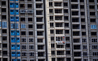 “새 아파트 3분의 1이 빈집”…중국 소도시, 미분양에 몸살