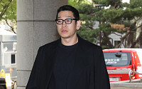 '불법촬영' 뱃사공, 항소심에서도 징역 1년 유지…피해자 공탁금 거절