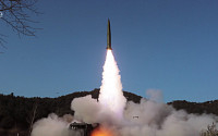 북한 &quot;고체연료 사용한 신형 '화성-18형' ISBM 어제 첫 시험발사&quot;
