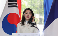 野, 김건희 여사 행보 비판에…이용 “민주당, 악마화시키는 재주”