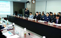 [포토]홍석우 장관, 고리원전 사건 관련 고리원전 인근 지역주민 간담회