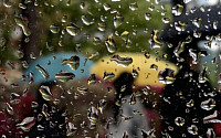 [날씨] ‘어린이날’ 강풍 동반한 많은 비…토요일까지 이어져