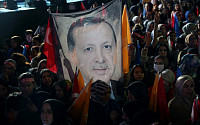 튀르키예 대선, 2차 결선 간다…이스탄불 증시 급락에 서킷브레이커 발동