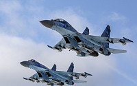 러시아 전투기, 발트해 상공서 미 공군 전략폭격기 2대와 대치