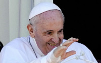 프란치스코 교황, 복부 탈장 수술…며칠간 입원 예정