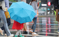 [내일 날씨] 전국 흐리고 곳곳에 비…“우산 챙기세요”