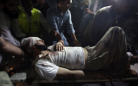 파키스탄 정치행사에서 폭탄 테러...최소 44명 사망