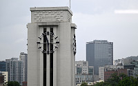 [포토] 서울시의회 본관 시계탑, 약 50년 만 복원