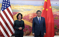 미국 상무장관, 중국 부총리와 회담…“중국과 단절 시도하지 않을 것”