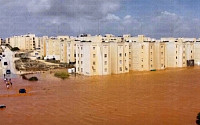 리비아 덮친 홍수로 사망자 2000명·실종자 5000명 추정