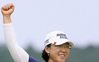 [LPGA]신지애, 9번째 연장 끝에 터진 우승(1보)