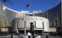 중국, 농촌 부실 대출기관 대거 통합 추진…“자산 6.7조 달러 2100여곳 영향”