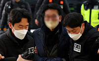 경찰, '이재명 습격' 피의자 구속영장 신청