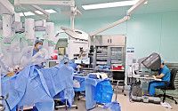 은평성모병원, 국내 최초 뇌사자 신장·생체 신장 로봇 이식 성공