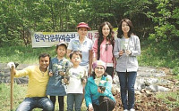 가수 헤라, 어버이날 기념 한국다문화예술원 주말농장 방문