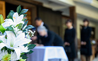 “유골을 택배로?” 저출산·고령화, 日 장례 문화까지 바꾼다