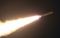 북한 “신형전략순항미사일 ‘불화살-3-31′ 어제 첫 시험발사”
